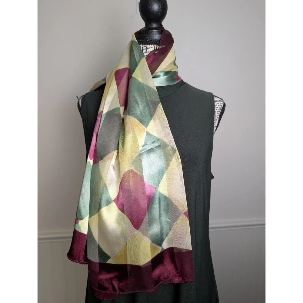Vintage Style Harlequin Patchwork Scarf Green Burgundy Retro Geometric Diamond